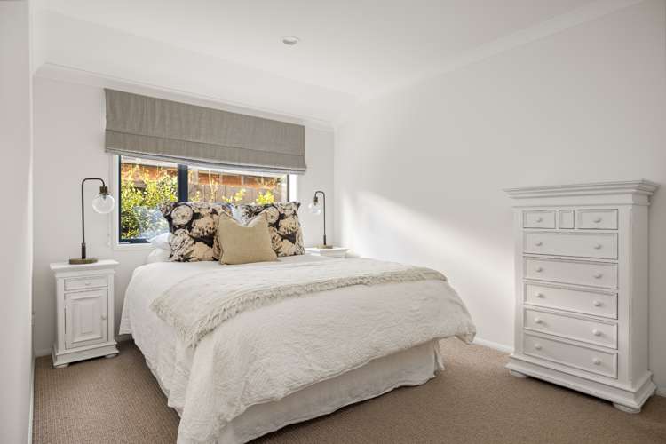 32 Bellbird Rise Pyes Pa_12