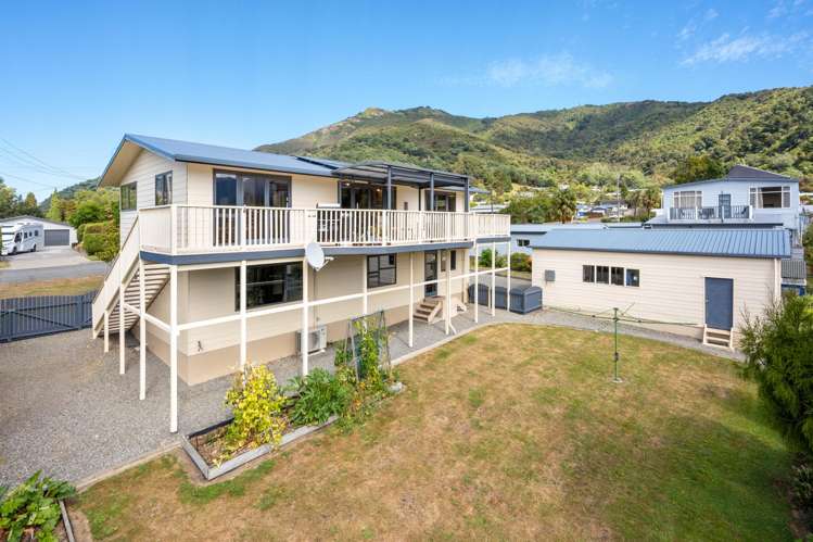 28 Lawrence Street_4