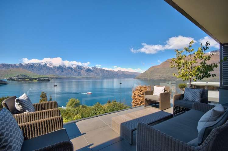 7 Whitbourn Place Fernhill/Sunshine Bay_6