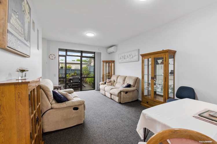 54/2 Armoy Drive East Tamaki_3