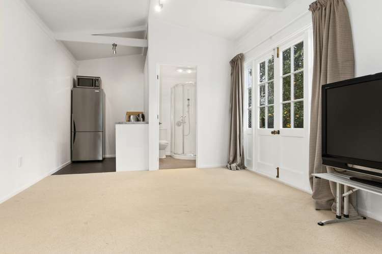 168 Grey Street Onehunga_17