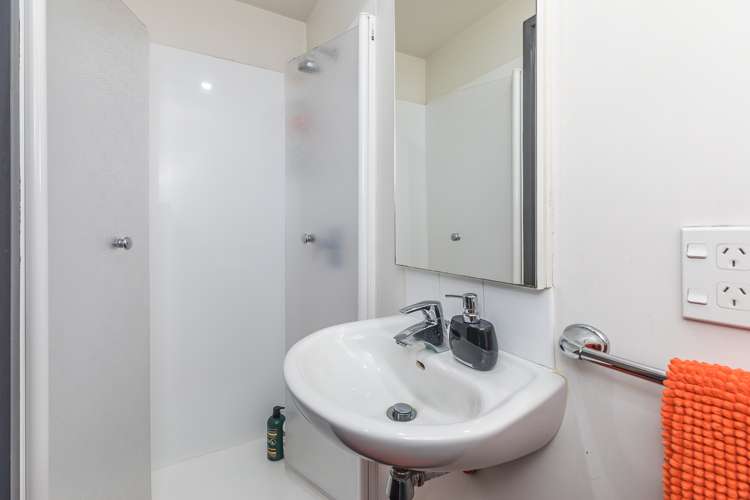 314/133 Beach Road Auckland Central_12