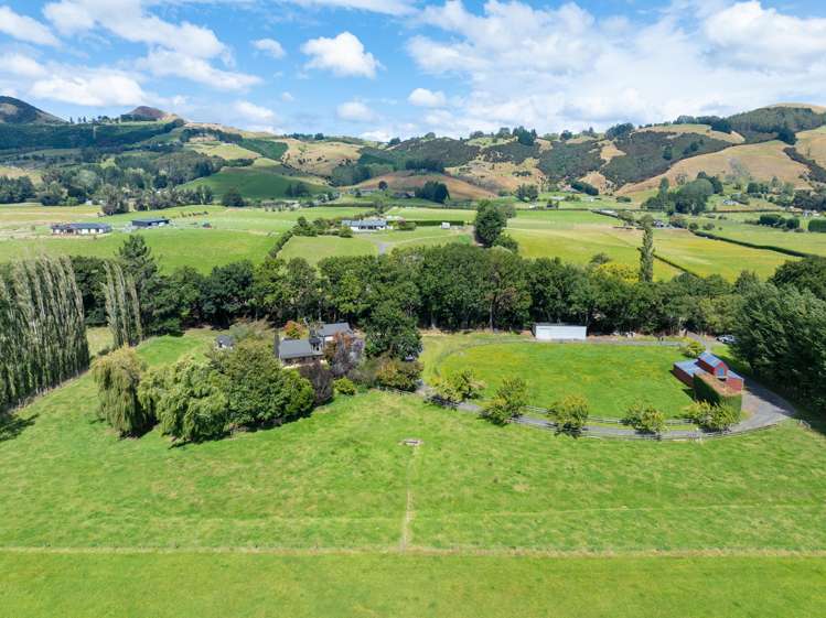 320 Gladstone Road South East Taieri_44