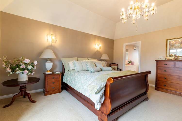 31 Oregon Place Burwood_14