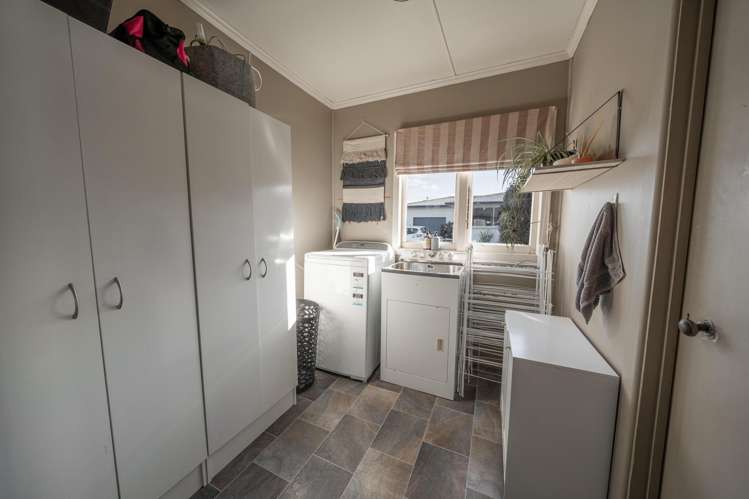 46 Albert Street Winton_18