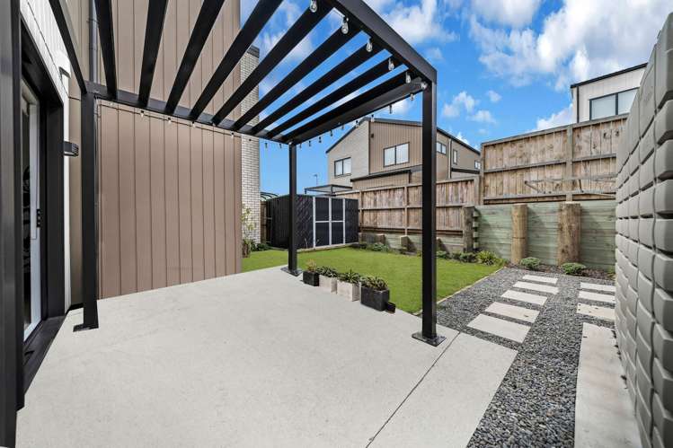 7 Renga Renga Road Flat Bush_15