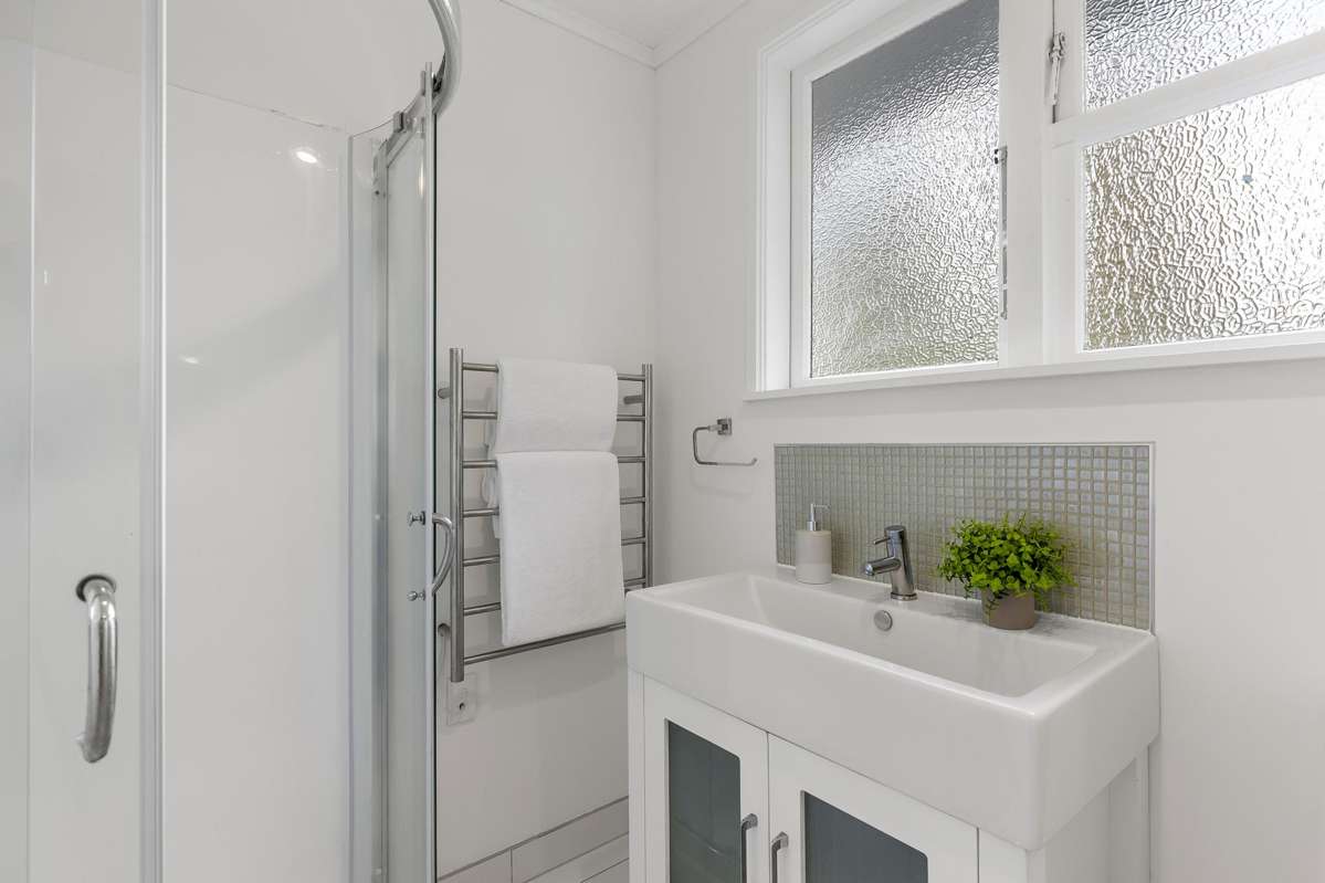 10 Caen Road_2