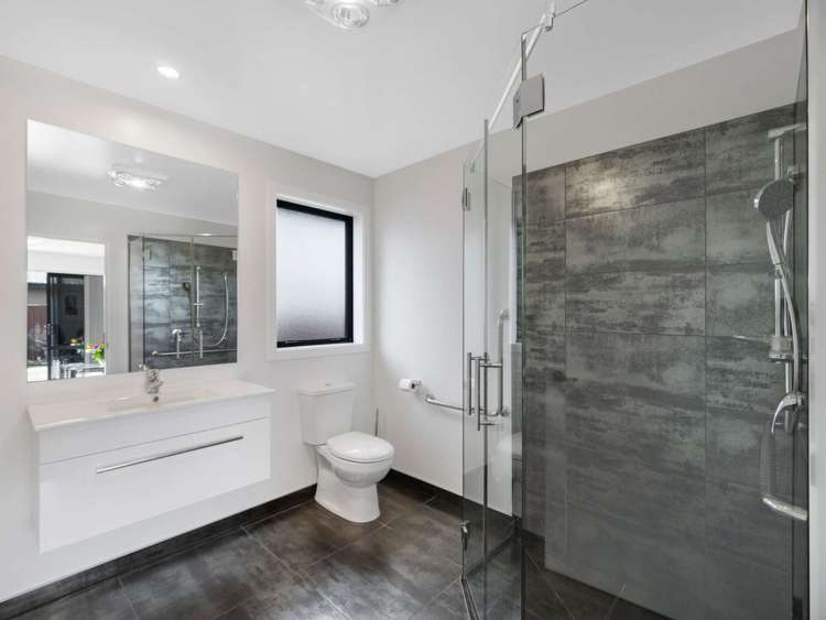 2/38 Courage Road Amberley_34