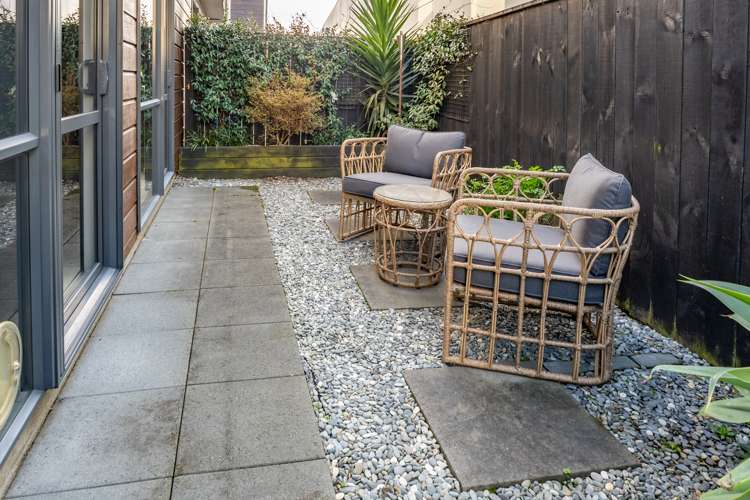 11 Rochdale Way Stoke_9