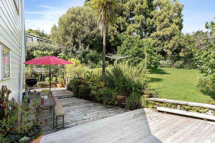 105 Ngati Porou Place Whangamata_19