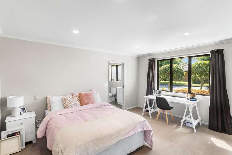 1 Heathridge Place Lincoln_15