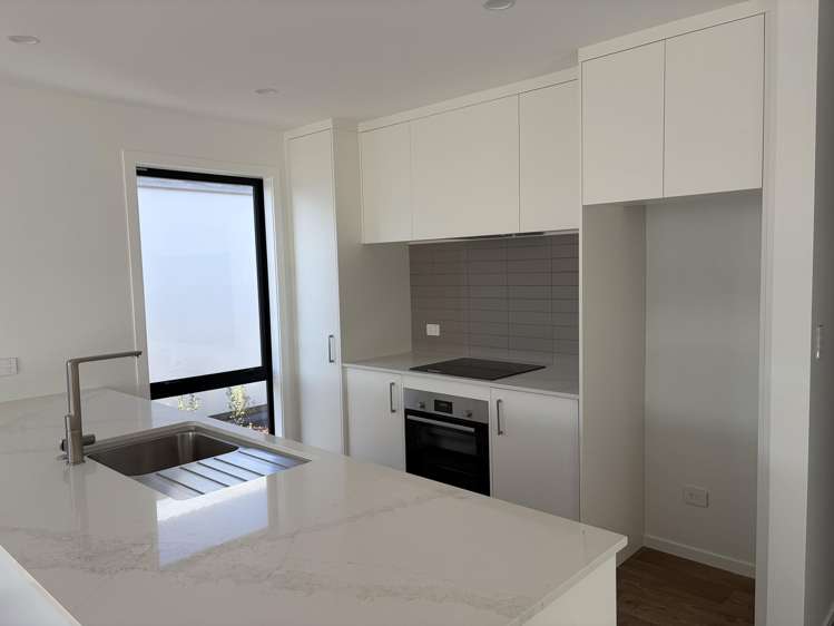 33 Takurua Road_5