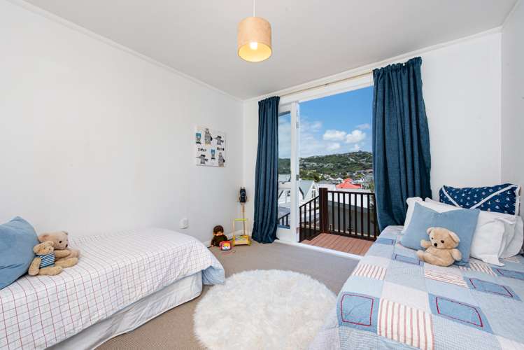 15 Angus Avenue Berhampore_11