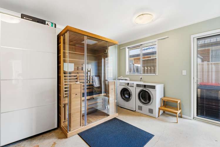 6B Reid Avenue Mosgiel_24