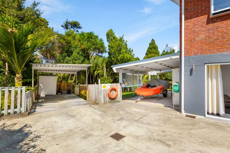 9 Lancewood Avenue Titirangi_26