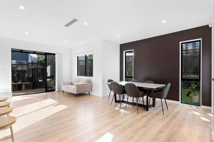 5C Woodhouse Place West Harbour_4
