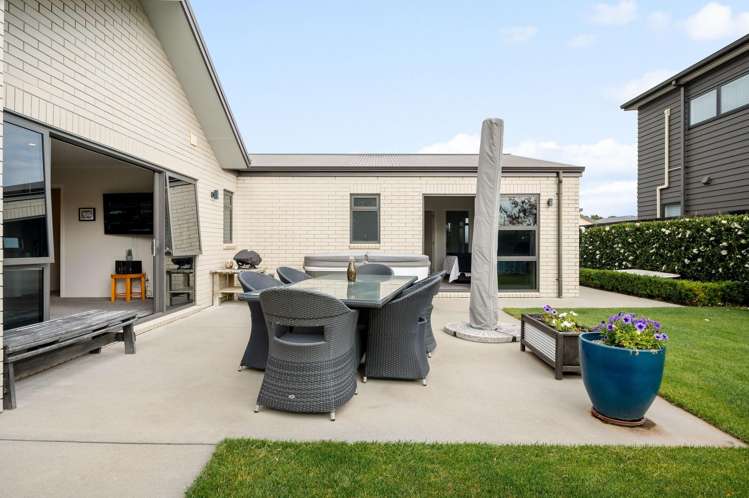 2 Probert Crescent Chartwell_19