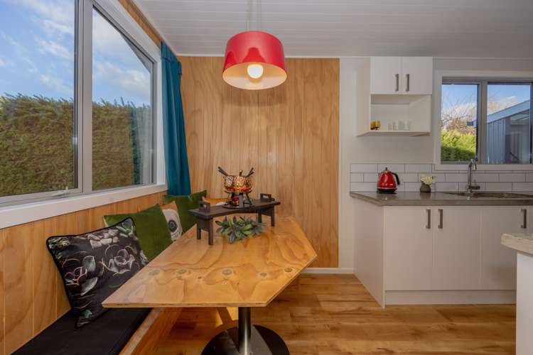 130 Lagoon Avenue Albert Town_9