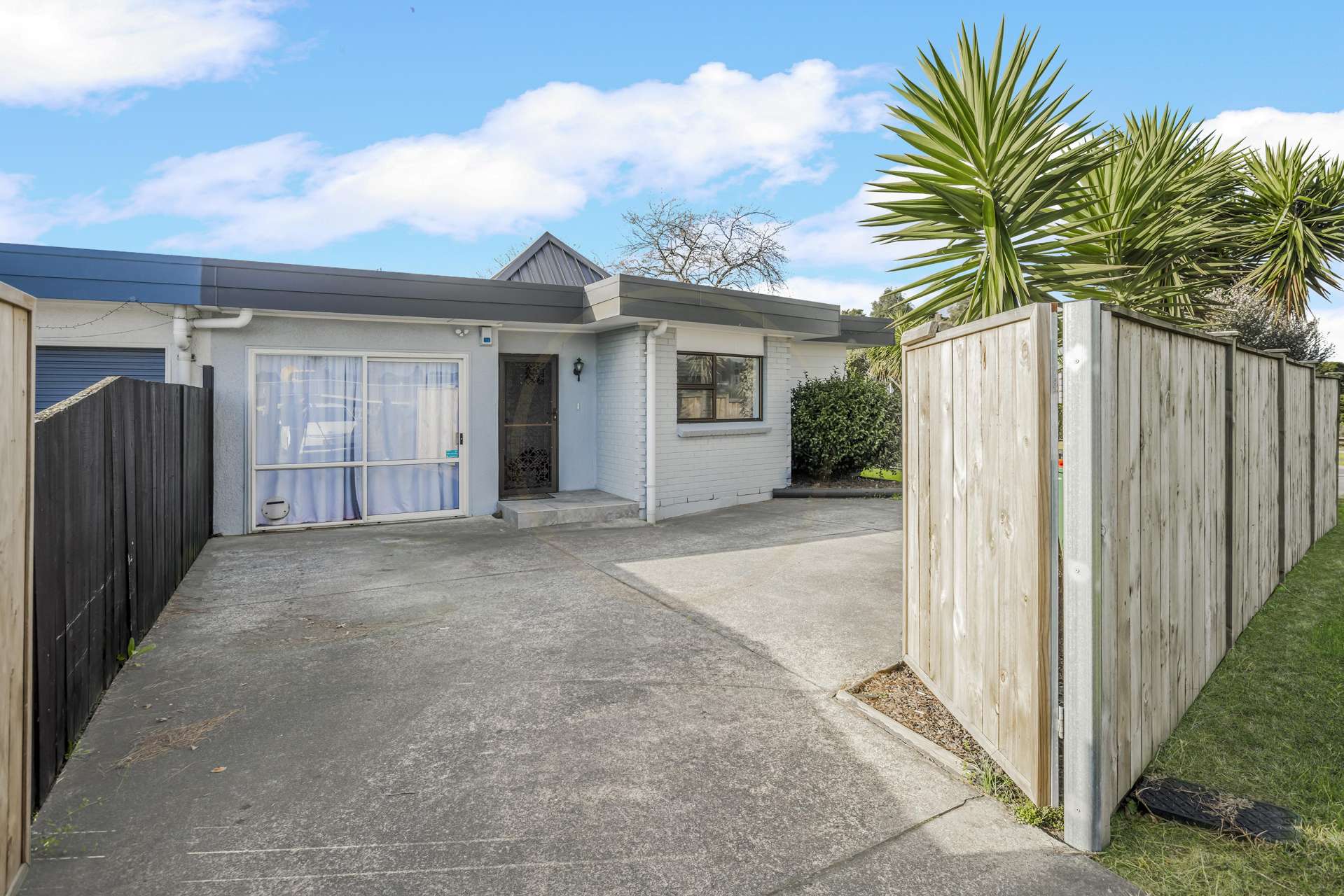 1/1 Peguero Place Totara Heights_0