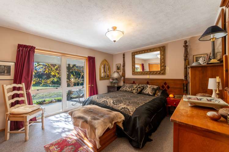 1015 Ellis Road Te Anau Surrounds_9