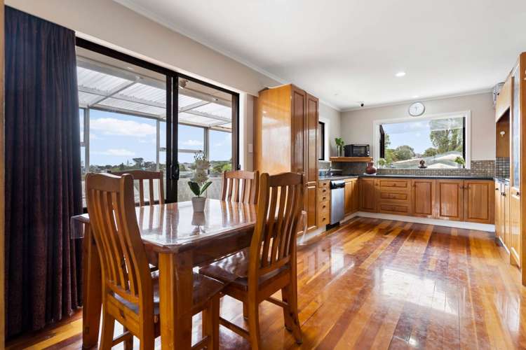 84 Tiverton Road New Windsor_8