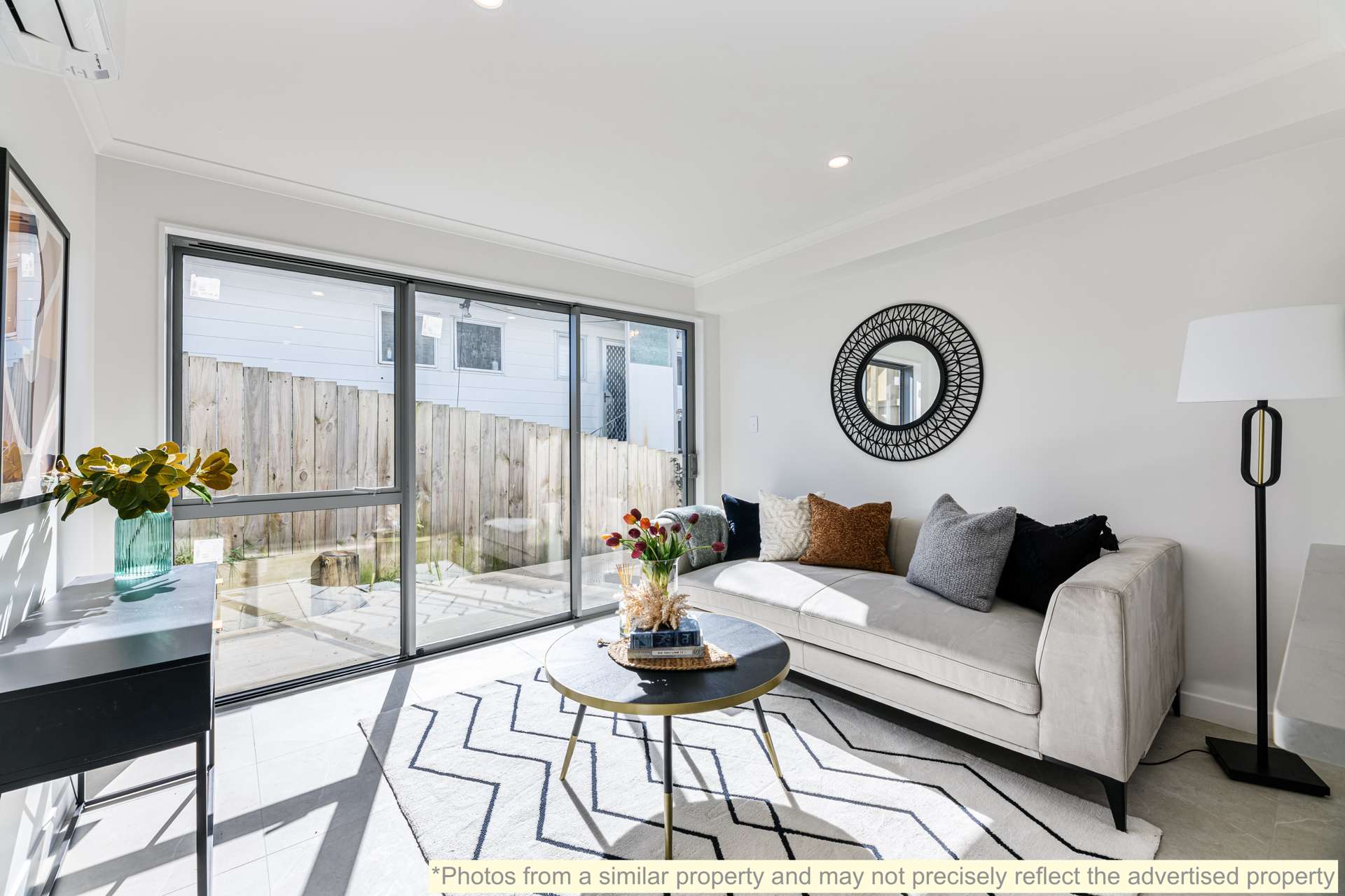 4/11 Celeste Place Totara Vale_0