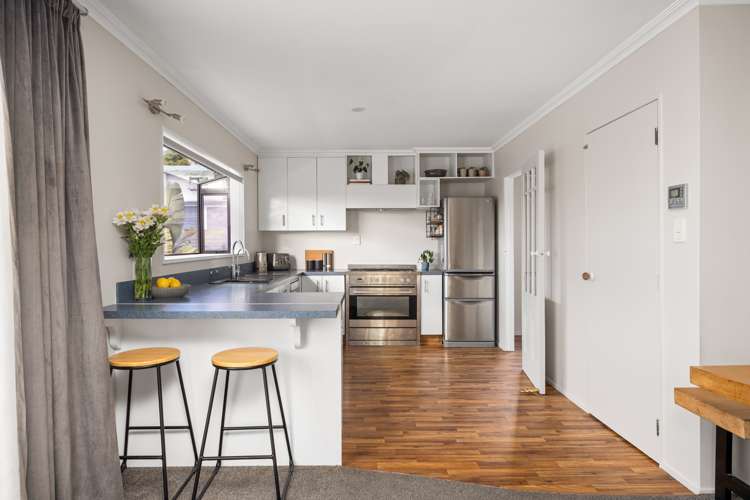 14 Meander Drive Welcome Bay_4