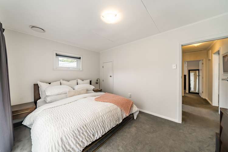 121 Hair Street Wainuiomata_11