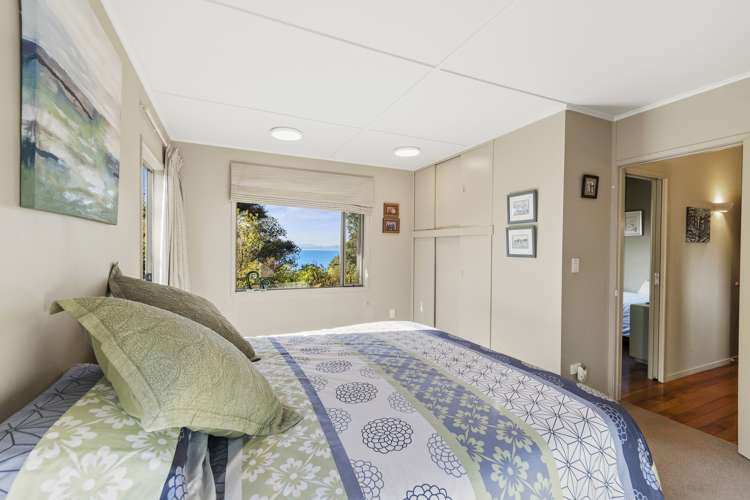 203 Howard Road Orere Point_9