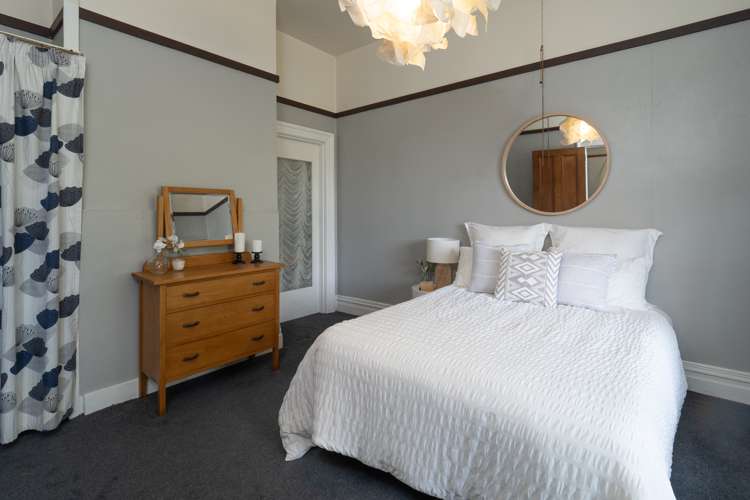 172 Racecourse Road Allenton_15