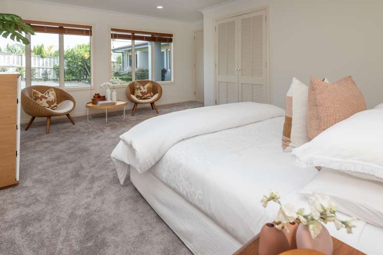 70 Bramley Drive Farm Cove_34