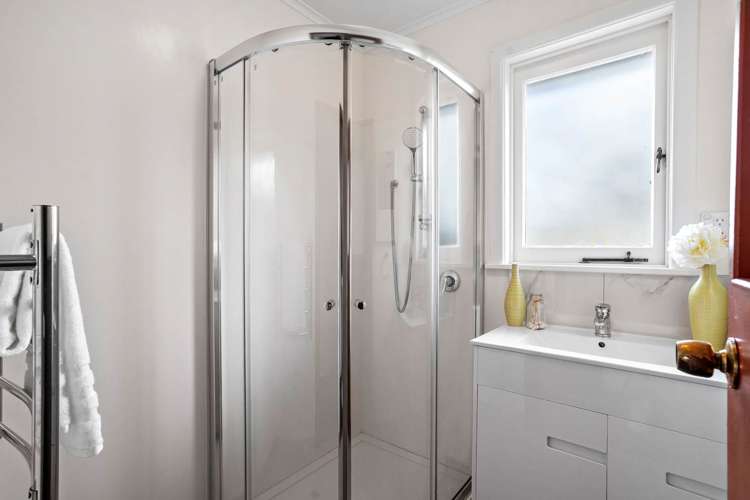 39 Canal Road Avondale_12