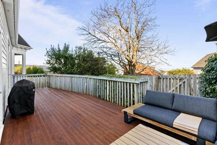 8 Leven Street Roslyn_20