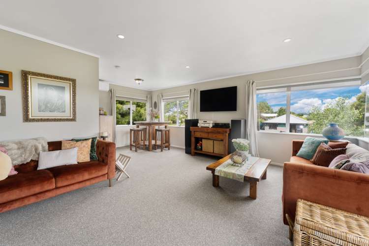 1 Moreland Avenue Pukete_6