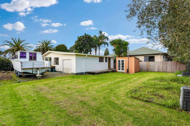 56 South East Highway Whitianga_13