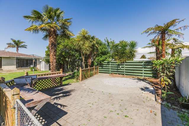 6 Diaz Place Flaxmere_3
