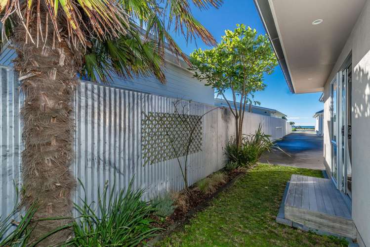 3A The Esplanade Westshore_8
