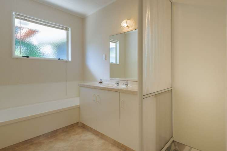 16 Blackwood Street Wakatu_8