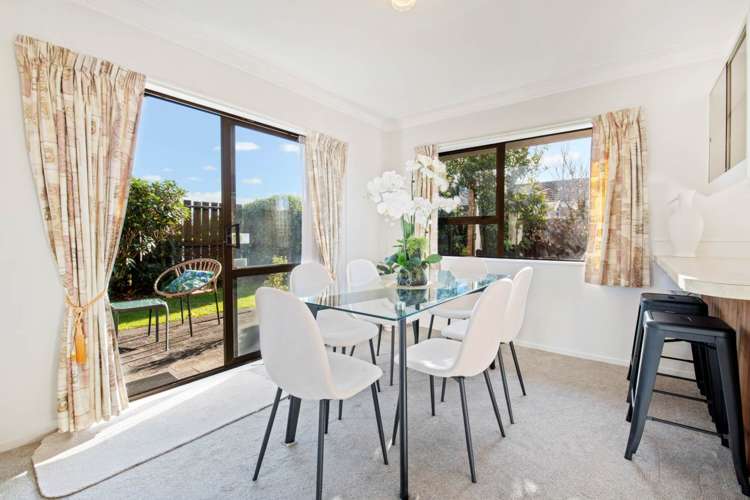 2/1 Campbell Place Papakura_10