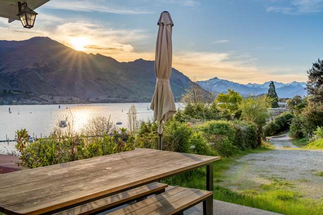 57 Lakeside Road Wanaka_1