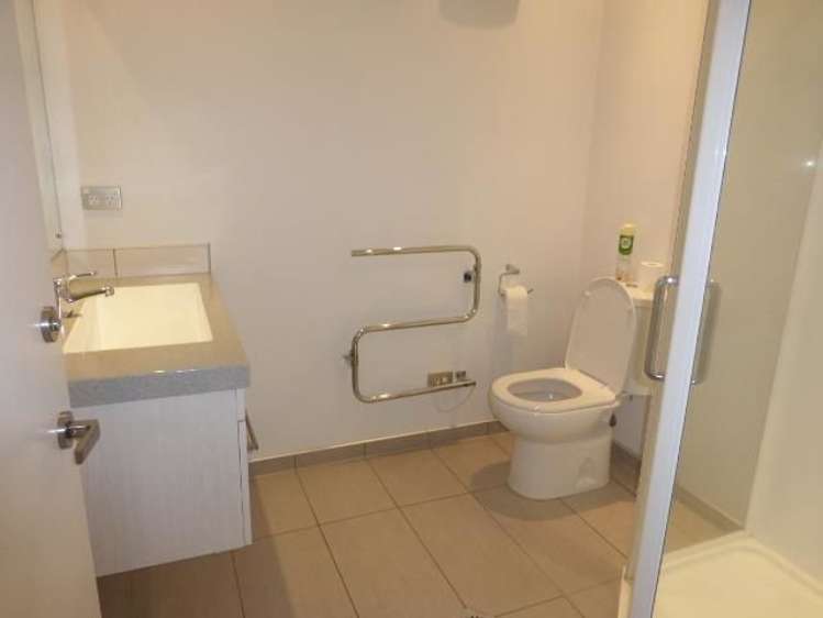 5/502 Hereford Street Linwood_3