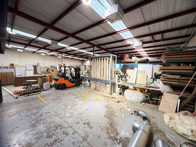 7 Crum Avenue New Lynn_1