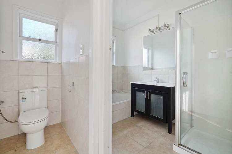 119 Te Atatu Road Te Atatu South_13