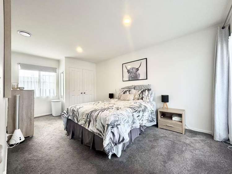 1 Butia Avenue Henderson_8