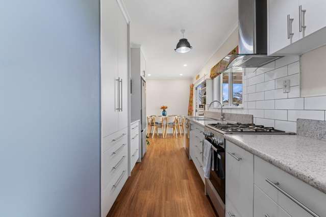 26 Fenruss Street Fairy Springs_3