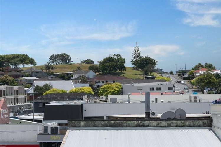 8/5 Cook Street Howick_9