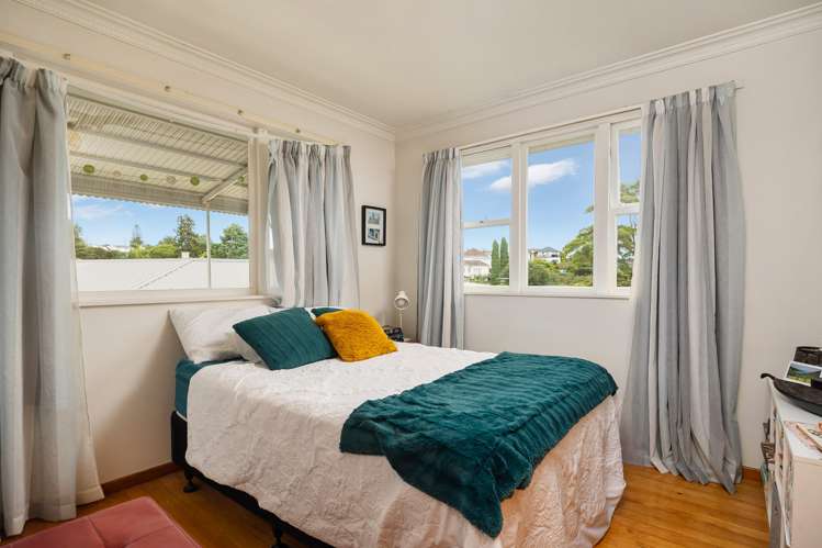 78 Methuen Road New Windsor_13