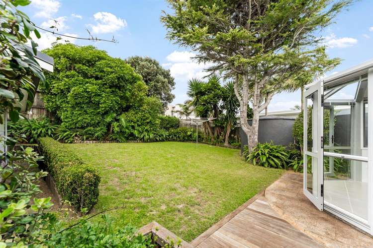 70 Omaha Drive Omaha_21