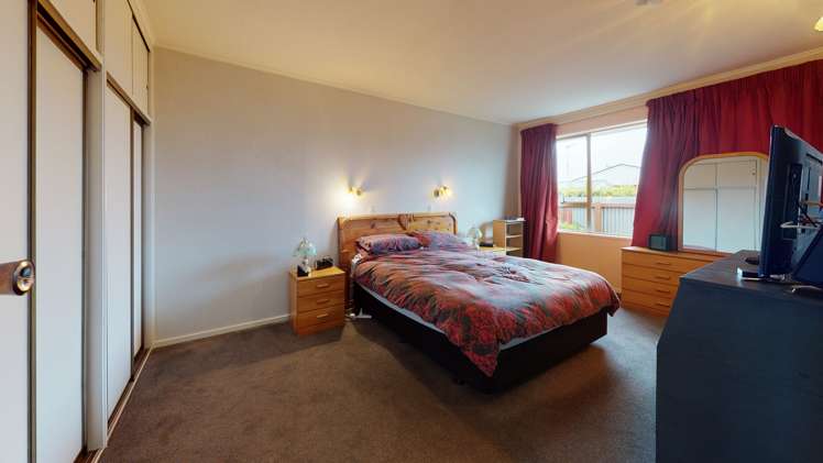 6 Kelvin Crescent Allenton_4