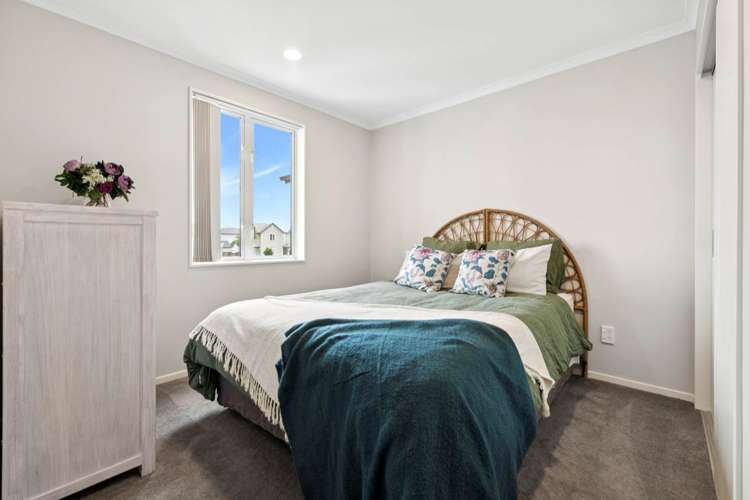 17 Stitchbird Crescent Papakura_11